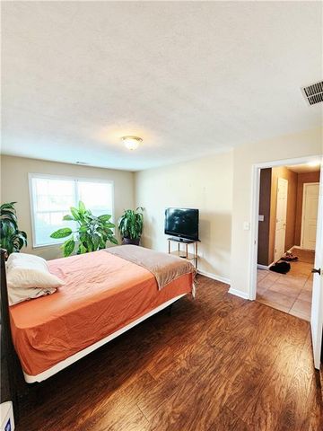 4353 Flat Stone Lane, Snellville, GA 30039