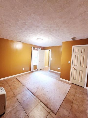 4353 Flat Stone Lane, Snellville, GA 30039