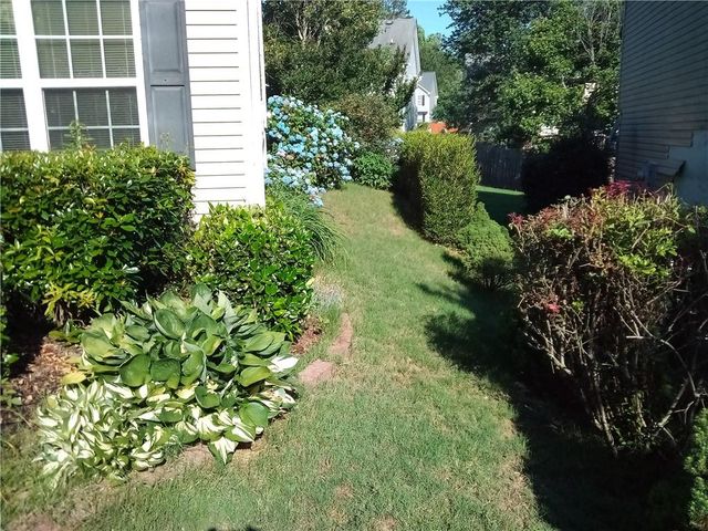 4353 Flat Stone Lane, Snellville, GA 30039