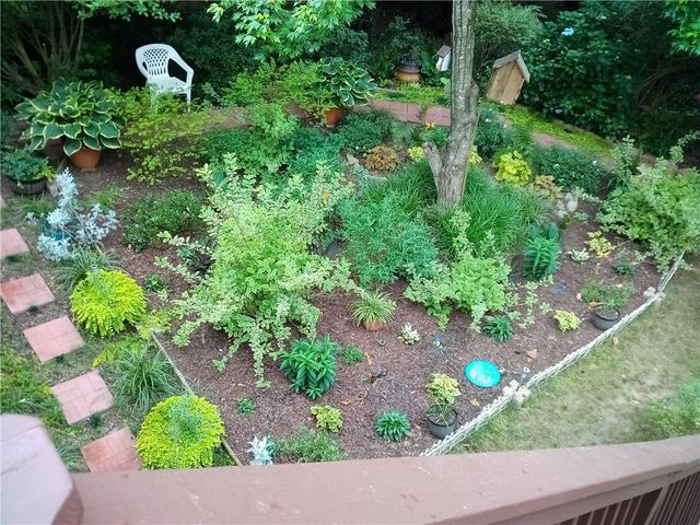 4353 Flat Stone Lane, Snellville, GA 30039