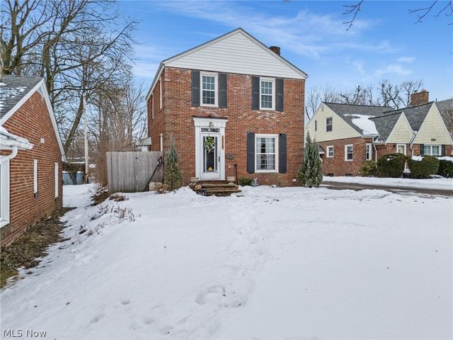 1218 24th Street NE, Canton, OH 44714