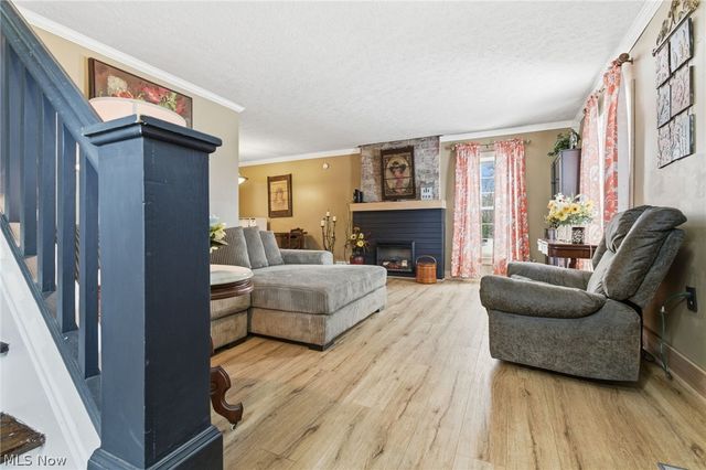 1218 24th Street NE, Canton, OH 44714