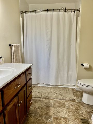 260 Miller Rd, Lafayette, TN 37083