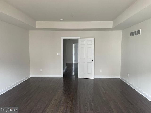 512 LEWIS ST, Downingtown, PA 19335