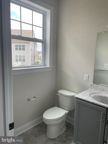 512 LEWIS ST, Downingtown, PA 19335