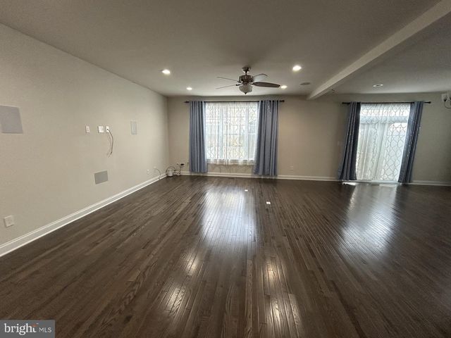 512 LEWIS ST, Downingtown, PA 19335