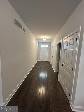 512 LEWIS ST, Downingtown, PA 19335