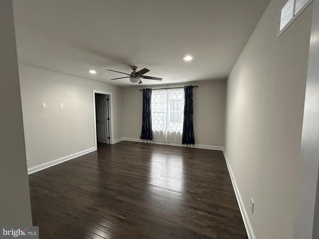 512 LEWIS ST, Downingtown, PA 19335