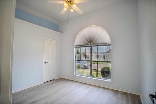 1806 Frosted Hill Drive, Carrollton, TX 75010