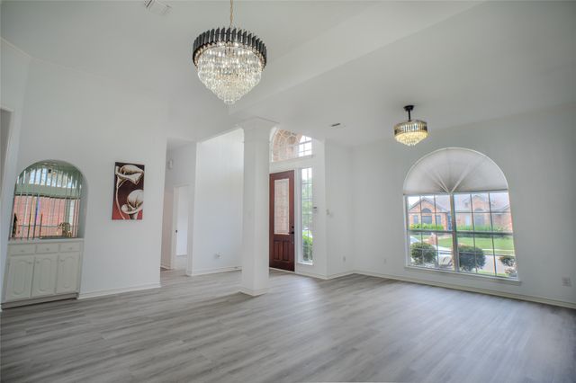 1806 Frosted Hill Drive, Carrollton, TX 75010