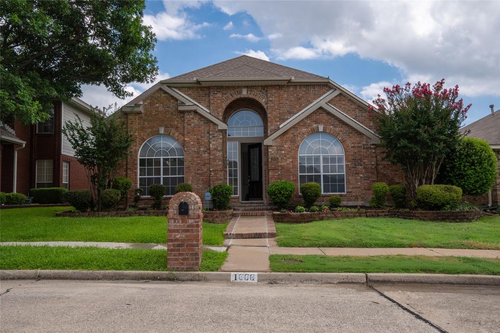 1806 Frosted Hill Drive, Carrollton, TX 75010