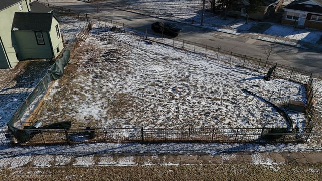 8667 Plainfield Road, Lyons, IL 60534