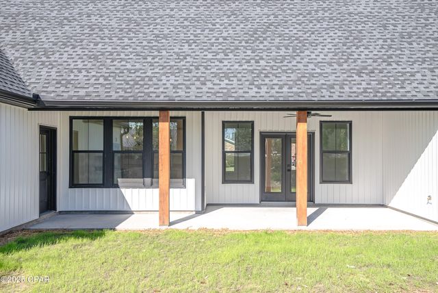 319 W 35th Court, Panama City, FL 32405