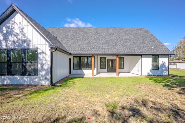 319 W 35th Court, Panama City, FL 32405