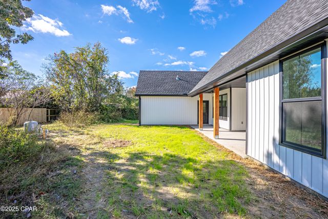 319 W 35th Court, Panama City, FL 32405