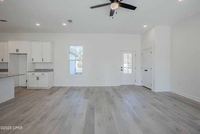 319 W 35th Court, Panama City, FL 32405