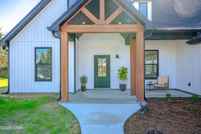 319 W 35th Court, Panama City, FL 32405