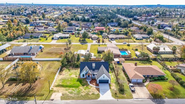 319 W 35th Court, Panama City, FL 32405