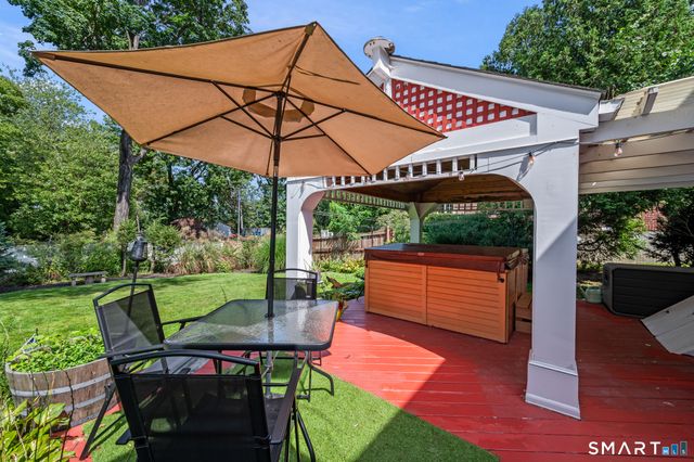 720 Jewett Avenue, Bridgeport, CT 06606