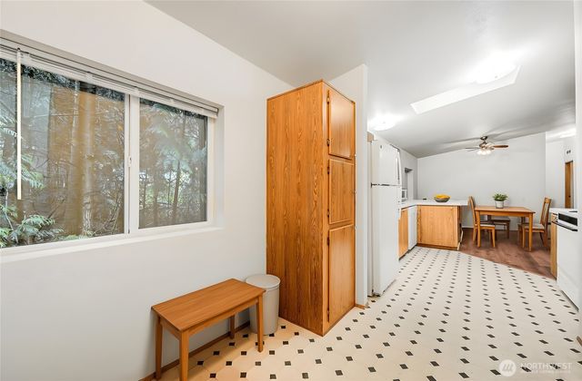 61 Flamingo Road, Port Townsend, WA 98368