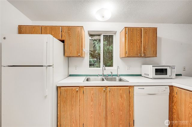 61 Flamingo Road, Port Townsend, WA 98368