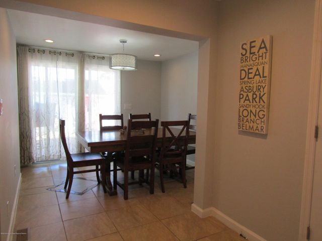 1726 Melrose Avenue, Lake Como, NJ 07719