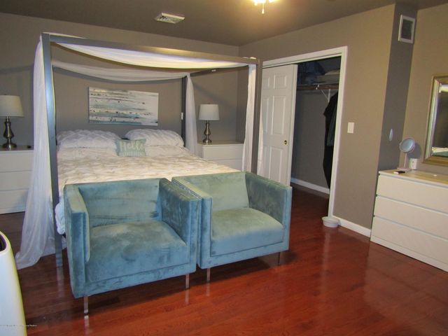 1726 Melrose Avenue, Lake Como, NJ 07719