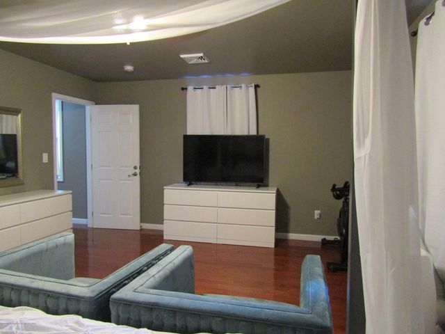 1726 Melrose Avenue, Lake Como, NJ 07719