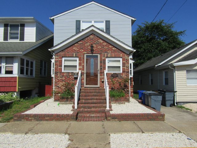 1726 Melrose Avenue, Lake Como, NJ 07719