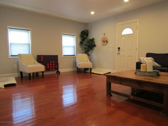 1726 Melrose Avenue, Lake Como, NJ 07719