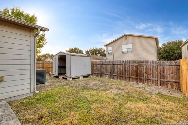 9823 Barhill Bay, San Antonio, TX 78245