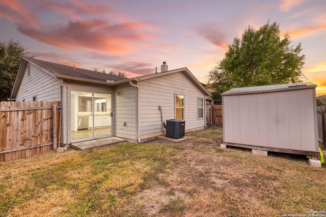 9823 Barhill Bay, San Antonio, TX 78245