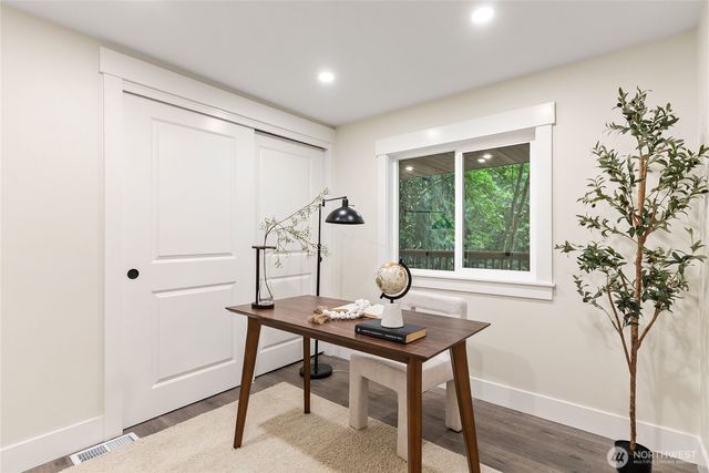 22518 Dorre Don Way, Maple Valley, WA 98038