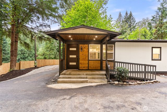 22518 Dorre Don Way, Maple Valley, WA 98038