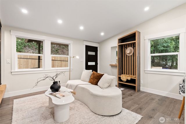 22518 Dorre Don Way, Maple Valley, WA 98038