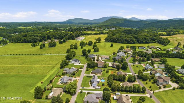 1961 Chelsea Jo Lane, Sevierville, TN 37876