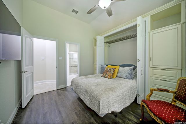 407 MISSION HILL RUN, New Braunfels, TX 78132