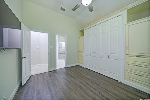 407 MISSION HILL RUN, New Braunfels, TX 78132