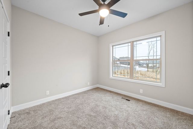867 Burley Barn Rd, Clarksville, TN 37042