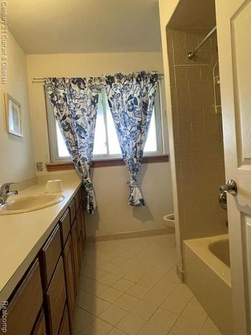 12156 Corvair Drive, Sterling Heights, MI 48312