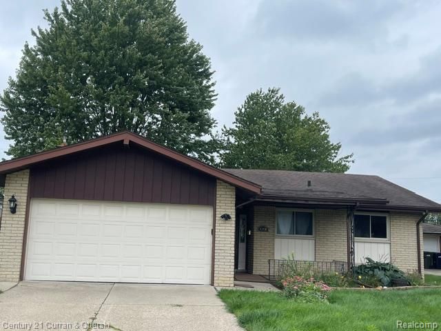 12156 Corvair Drive, Sterling Heights, MI 48312