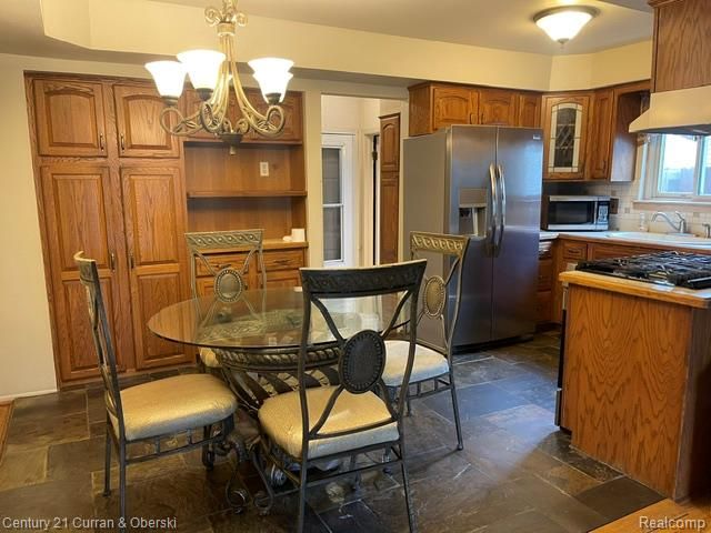 12156 Corvair Drive, Sterling Heights, MI 48312