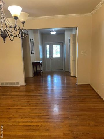 12156 Corvair Drive, Sterling Heights, MI 48312