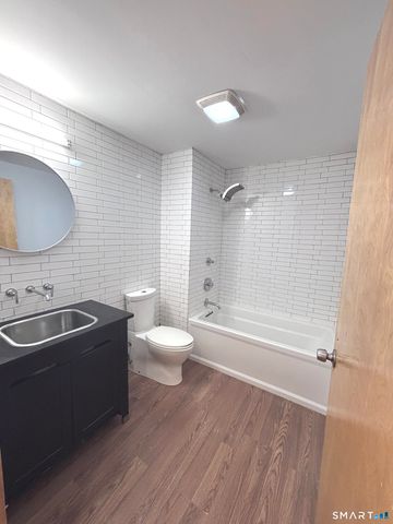 16 King Place, New Haven, CT 06519