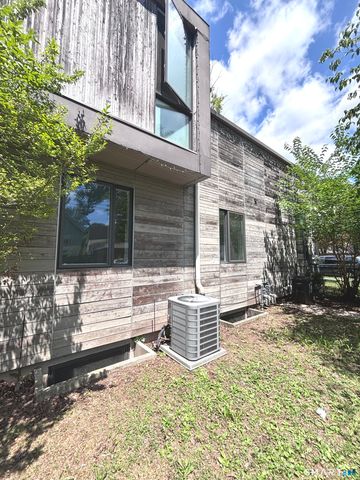 16 King Place, New Haven, CT 06519