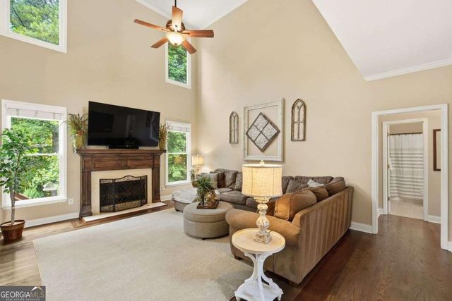 515 Lakewood Court, Canton, GA 30114