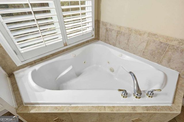 515 Lakewood Court, Canton, GA 30114