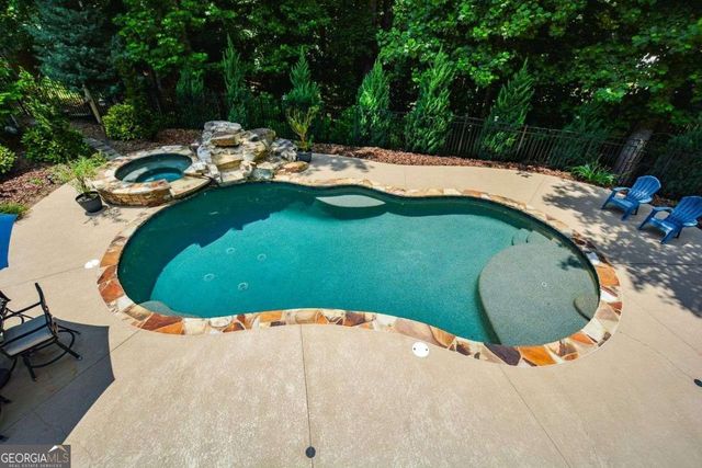 515 Lakewood Court, Canton, GA 30114