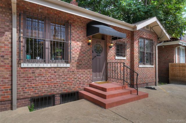 2043 York Street, Denver, CO 80205