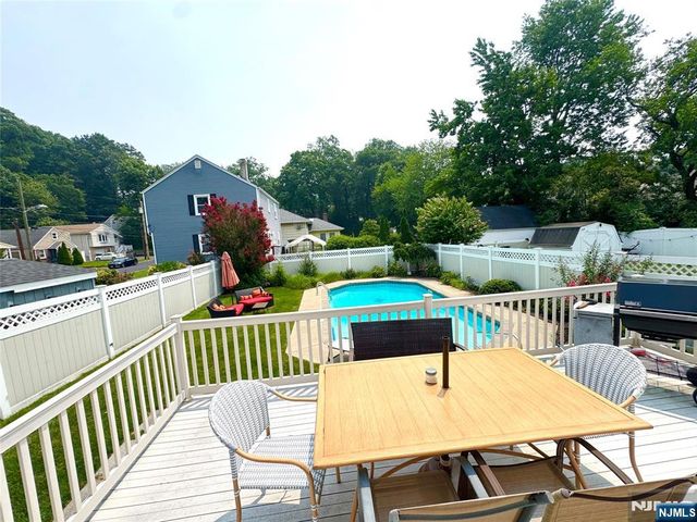 70 Byrne Street, Hackensack, NJ 07601